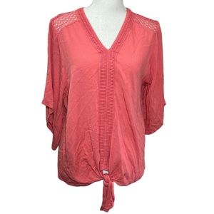 💥2/$15 NWT JohnPaulRichard stitch fix coral tie front lace insert top small